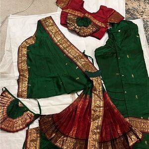 Bharatnatyam girls dance costume